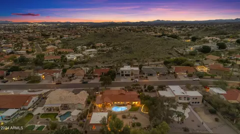 View/Area - 3716 E Ahwatukee Dr, Phoenix, AZ 85044 photo 8 of 8