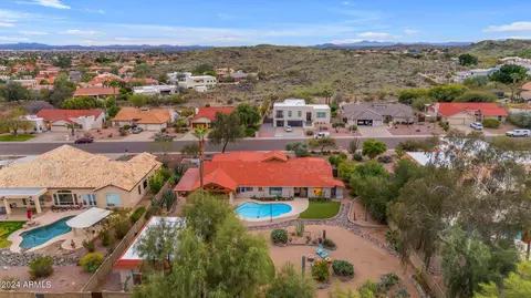View/Area - 3716 E Ahwatukee Dr, Phoenix, AZ 85044 photo 3 of 8