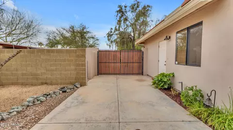 Exterior - 3716 E Ahwatukee Dr, Phoenix, AZ 85044 photo 22 of 28