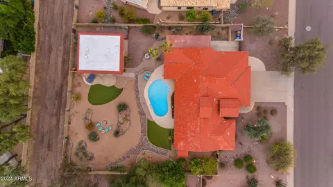 View/Area - 3716 E Ahwatukee Dr, Phoenix, AZ 85044 photo 4 of 8