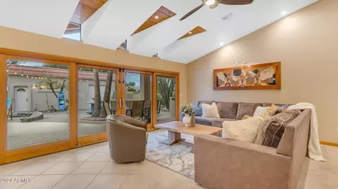 Living - 3716 E Ahwatukee Dr, Phoenix, AZ 85044 photo 4 of 5