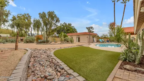 Exterior - 3716 E Ahwatukee Dr, Phoenix, AZ 85044 photo 3 of 28
