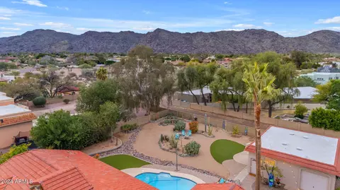 View/Area - 3716 E Ahwatukee Dr, Phoenix, AZ 85044 photo 1 of 8