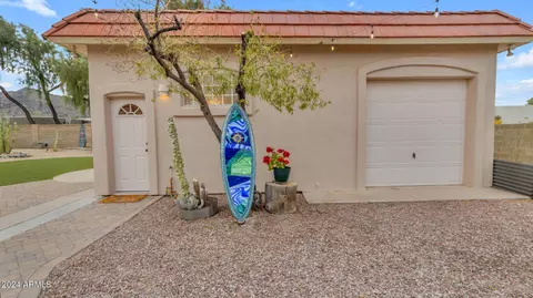 Exterior - 3716 E Ahwatukee Dr, Phoenix, AZ 85044 photo 13 of 28