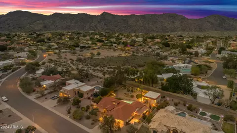 View/Area - 3716 E Ahwatukee Dr, Phoenix, AZ 85044 photo 6 of 8