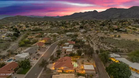 View/Area - 3716 E Ahwatukee Dr, Phoenix, AZ 85044 photo 7 of 8