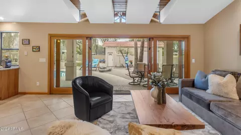 Living - 3716 E Ahwatukee Dr, Phoenix, AZ 85044 photo 5 of 5