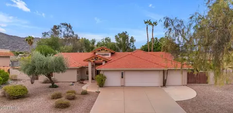 3716 E Ahwatukee Dr, Phoenix, AZ 85044