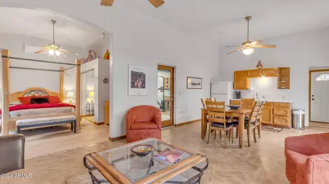 Dining - 3716 E Ahwatukee Dr, Phoenix, AZ 85044 photo 6 of 8