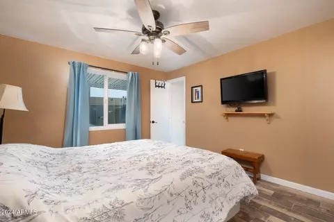 3625 E Captain Dreyfus Ave, Phoenix, AZ 85032 photo 13
