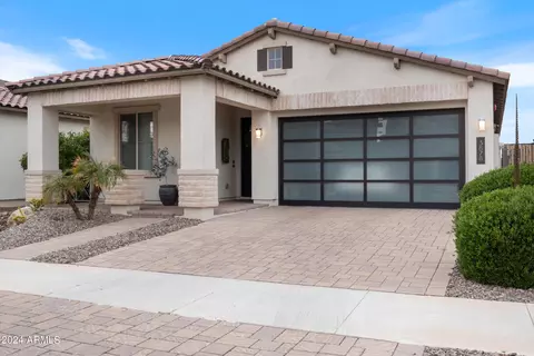 Exterior - 3878 E Harrison St, Gilbert, AZ 85295 photo 4 of 16