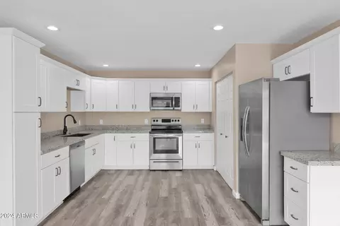 141 N Date St #19, Mesa, AZ 85201