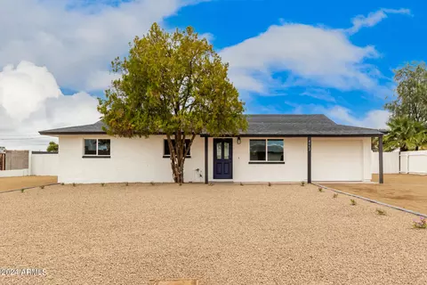 4662 E Princess Dr, Mesa, AZ 85205
