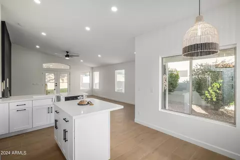 Kitchen - 3106 E Merrill Ave, Gilbert, AZ 85234 photo 5 of 7