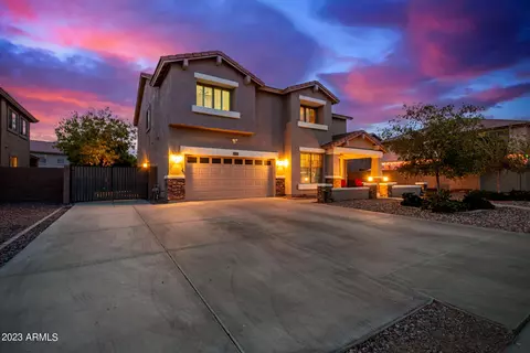 9566 N 83rd Dr, Peoria, AZ 85345