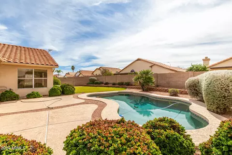 523 W Meseto Ave, Mesa, AZ 85210