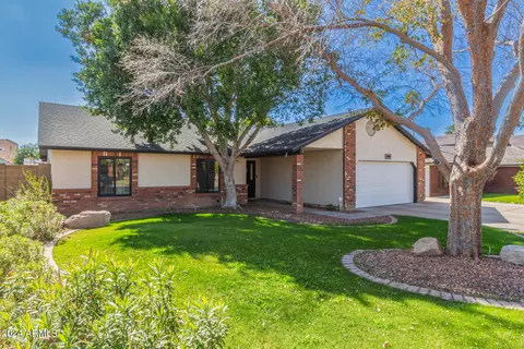 Exterior - 3933 E Des Moines St, Mesa, AZ 85205 photo 12 of 14