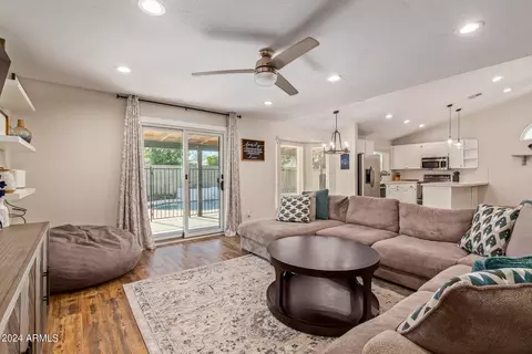 Living - 3933 E Des Moines St, Mesa, AZ 85205 photo 2 of 3