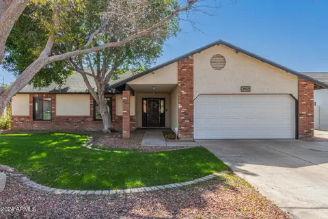 Exterior - 3933 E Des Moines St, Mesa, AZ 85205 photo 13 of 14