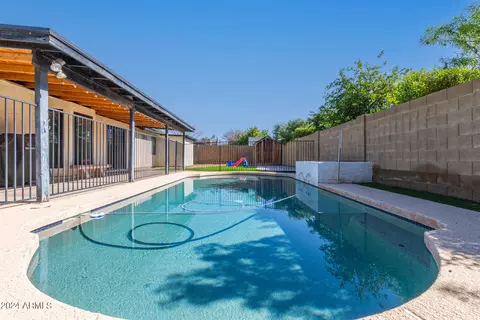 Exterior - 3933 E Des Moines St, Mesa, AZ 85205 photo 4 of 14