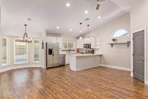 Kitchen - 3933 E Des Moines St, Mesa, AZ 85205 photo 6 of 6