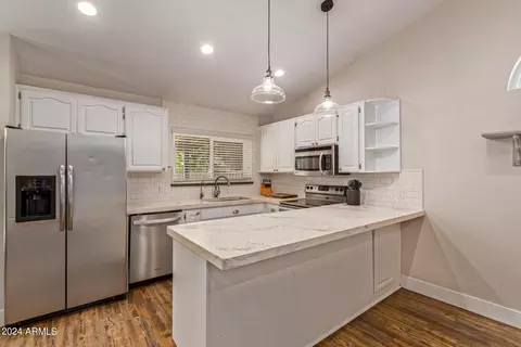 Kitchen - 3933 E Des Moines St, Mesa, AZ 85205 photo 1 of 6