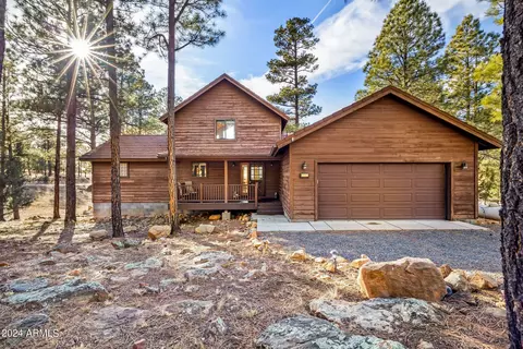 2780 E Doolittle Cir, Overgaard, AZ 85933