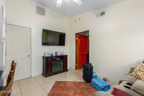 1922 E Yale St, Phoenix, AZ 85006 photo 5