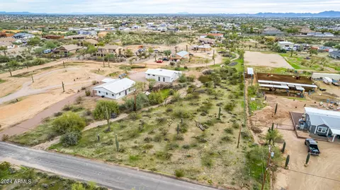 View/Area - 10555 E Mclellan Rd, Mesa, AZ 85207 photo 5 of 17
