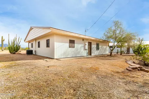 Exterior - 10555 E Mclellan Rd, Mesa, AZ 85207 photo 9 of 14