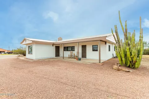 Exterior - 10555 E Mclellan Rd, Mesa, AZ 85207 photo 3 of 14