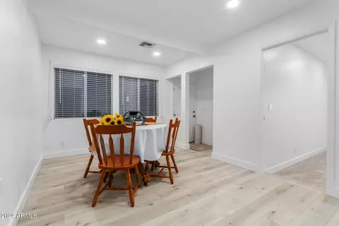 Dining - 10555 E Mclellan Rd, Mesa, AZ 85207 photo 2 of 3