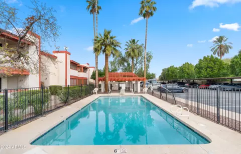 4211 E Palm Ln #202, Phoenix, AZ 85008