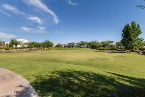 Exterior - 9751 E Palladium Dr, Mesa, AZ 85212 photo 6 of 9