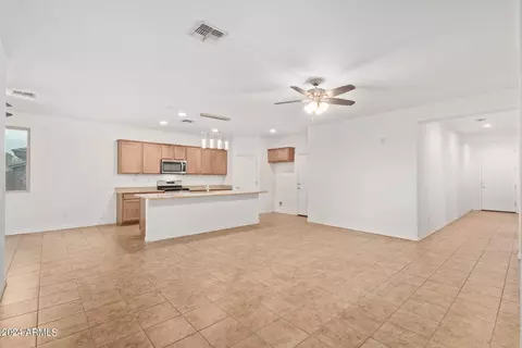 Kitchen - 9751 E Palladium Dr, Mesa, AZ 85212 photo 5 of 5