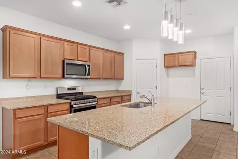 Kitchen - 9751 E Palladium Dr, Mesa, AZ 85212 photo 1 of 5