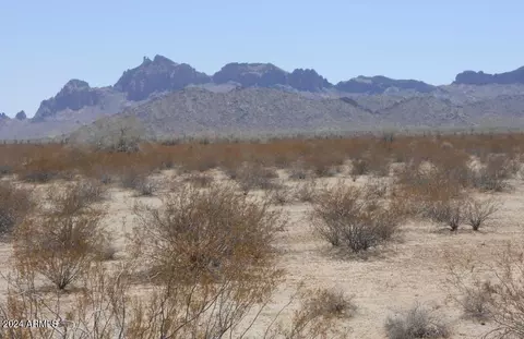 48176 W Belleview St #-, Tonopah, AZ 85354