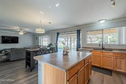 1904 E Apollo Rd, Phoenix, AZ 85042 photo 3