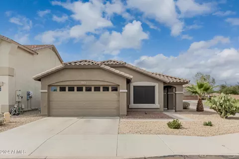 6718 S 32nd Ln, Phoenix, AZ 85041