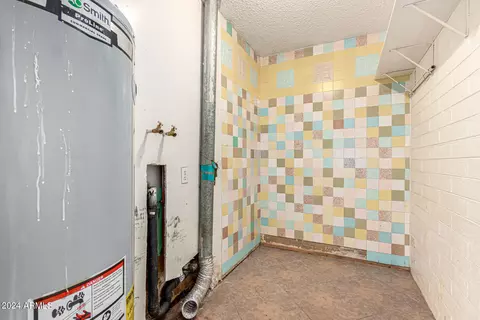 6402 W Devonshire Ave, Phoenix, AZ 85033 photo 23