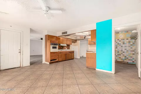 6402 W Devonshire Ave, Phoenix, AZ 85033 photo 10