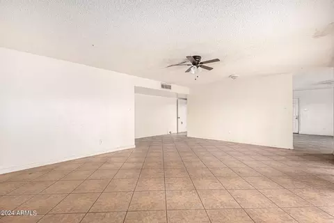6402 W Devonshire Ave, Phoenix, AZ 85033 photo 7