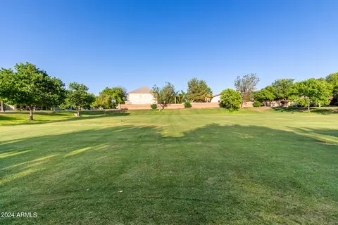 Exterior - 2960 E Park Ave, Gilbert, AZ 85234 photo 15 of 17