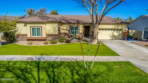 Exterior - 2960 E Park Ave, Gilbert, AZ 85234 photo 3 of 17