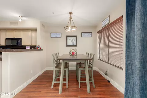 1129 W Mango Dr, Gilbert, AZ 85233 photo 8
