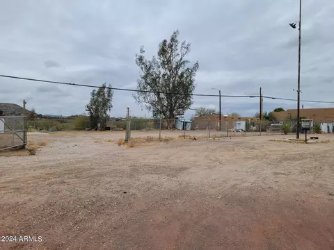 915 E Wickenburg Way #-, Wickenburg, AZ 85390