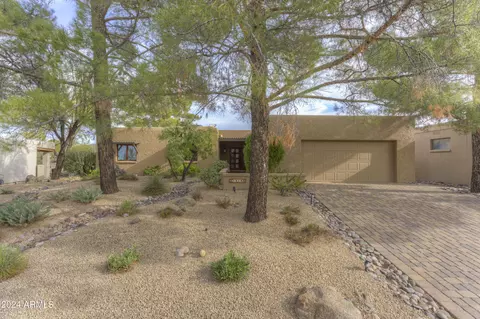 1818 Eagle Claw Dr, Carefree, AZ 85377