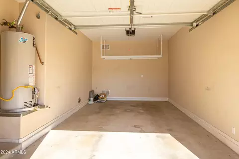 3960 E Cat Balue Dr, Phoenix, AZ 85050 photo 21