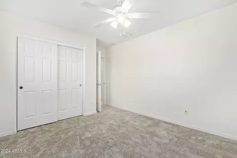 3960 E Cat Balue Dr, Phoenix, AZ 85050 photo 17