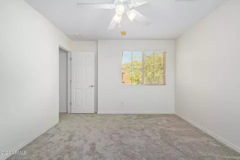 3960 E Cat Balue Dr, Phoenix, AZ 85050 photo 18
